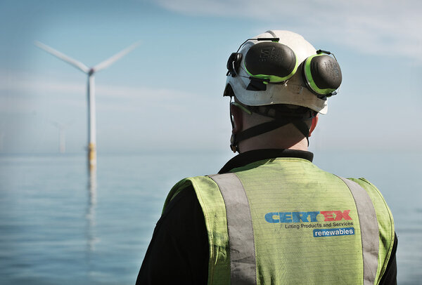 CERTEX Renewables worker
